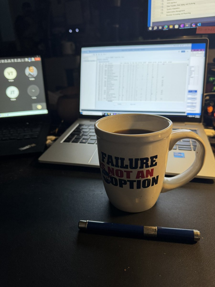 mmora01's tweet photo. Buenos días mundo #ADarle #caféNecesario #coffeetime #mugshot #golive #saperos https://t.co/fXwklnCE4v
