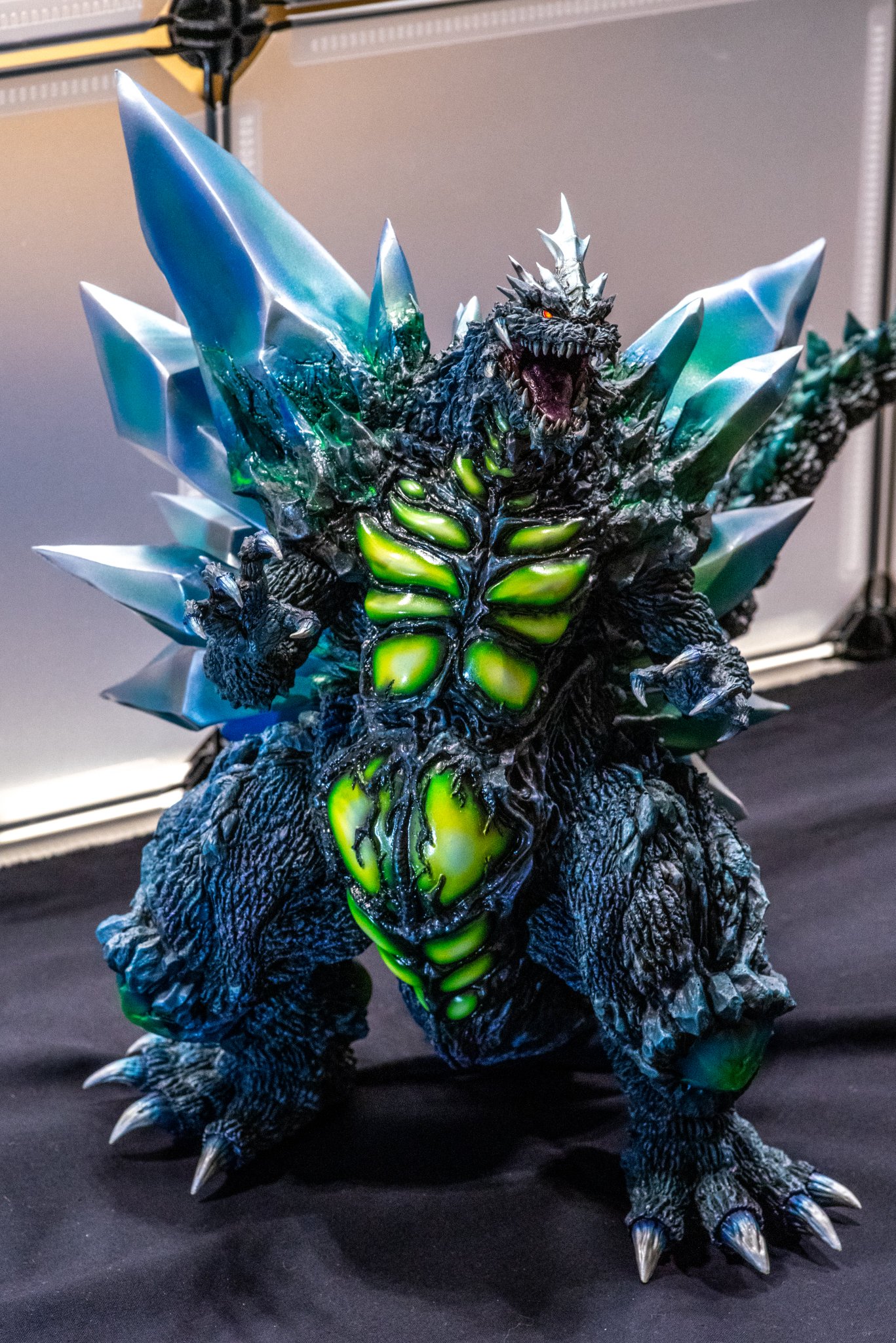 GGilKi6aYAAsCbY.jpg:large