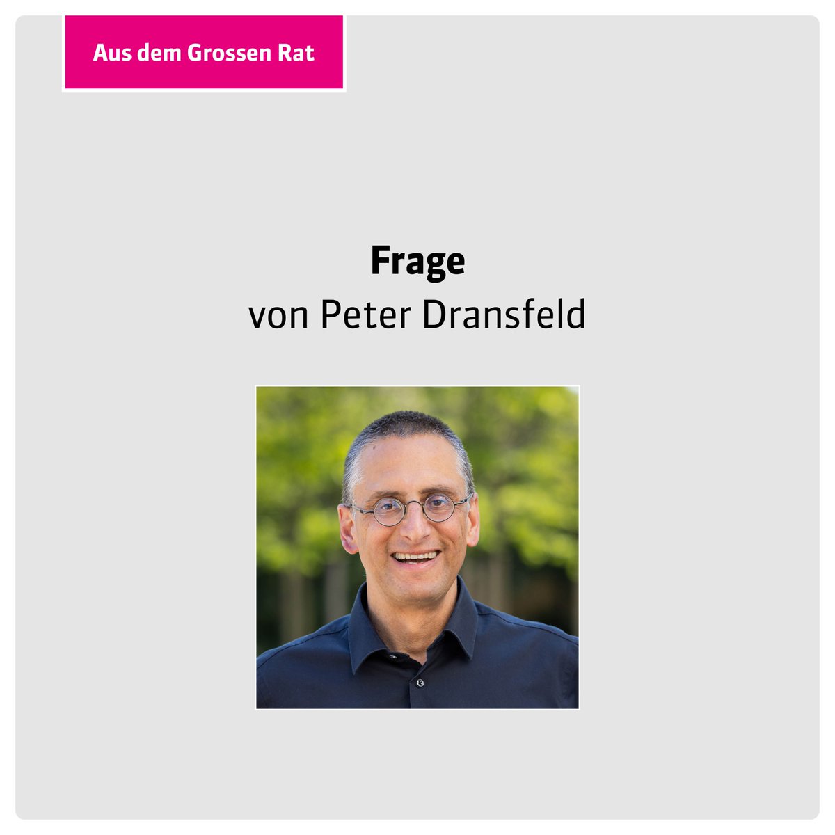Frage von Peter Dransfeld «Wie werden die Bedrohungslage und das Schadenspotenzial durch Reichsbürger eingeschätzt?» Laut Regierungsrätin Cornelia Komposch hat die Kantonspolizei Kenntnis von fünf Personen im Thurgau, «die sich explizit zum Reichsbürgertum bekennen».