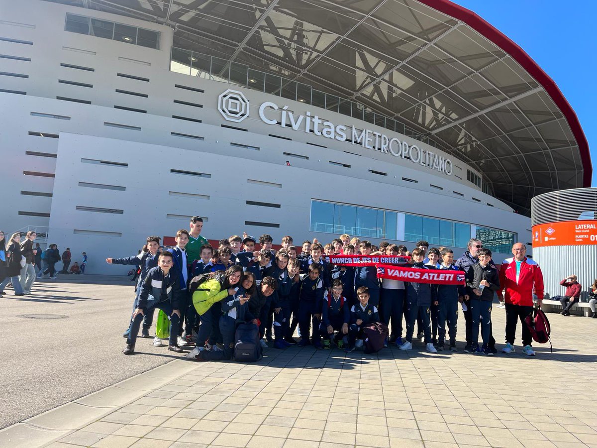 La Fundación lleva a los niños de la Escuela de Futbol al Metropolitano 👏🏼🚀