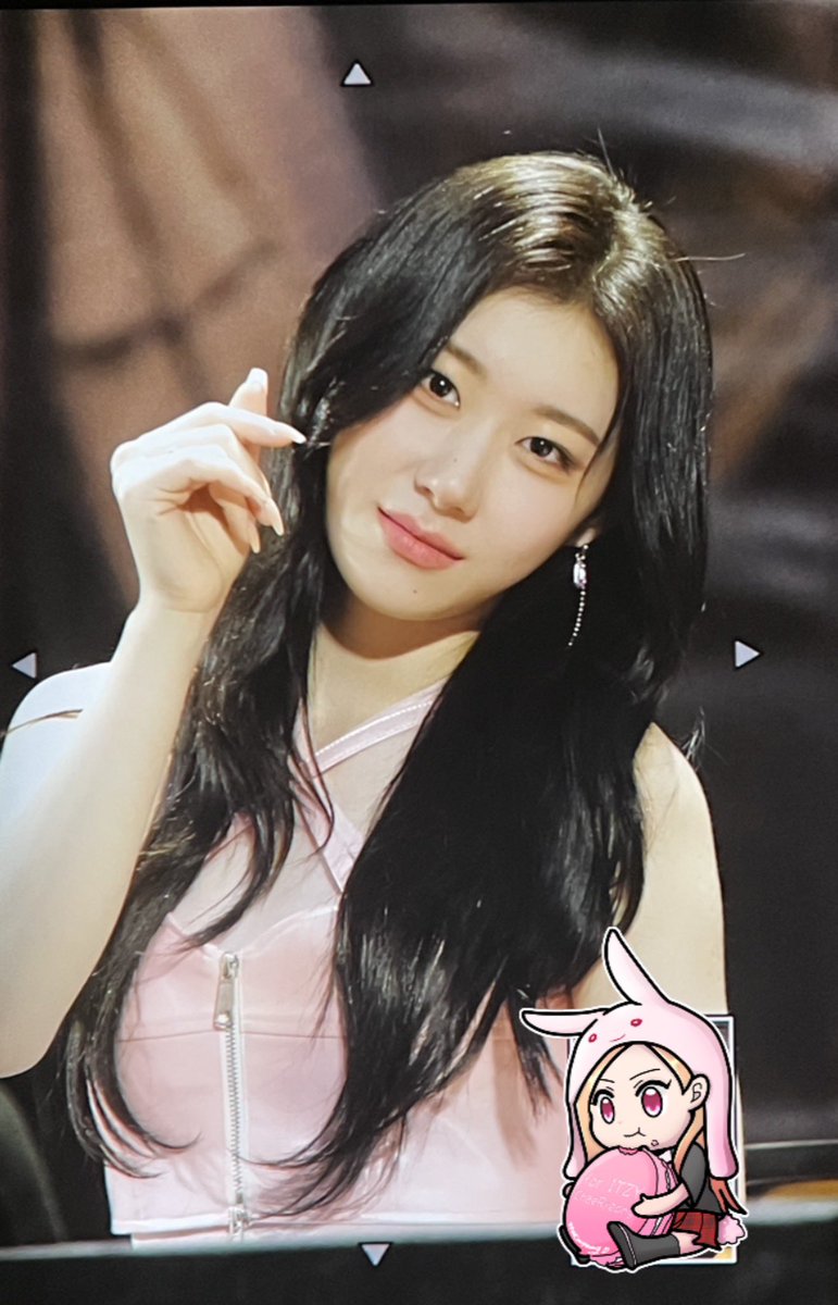 [preview] 240217 대만팬싸
#itzy     #있지                        
#ChaeRyeong     #leechaeryeong 
#채령     #이채령 #彩領 #李彩領