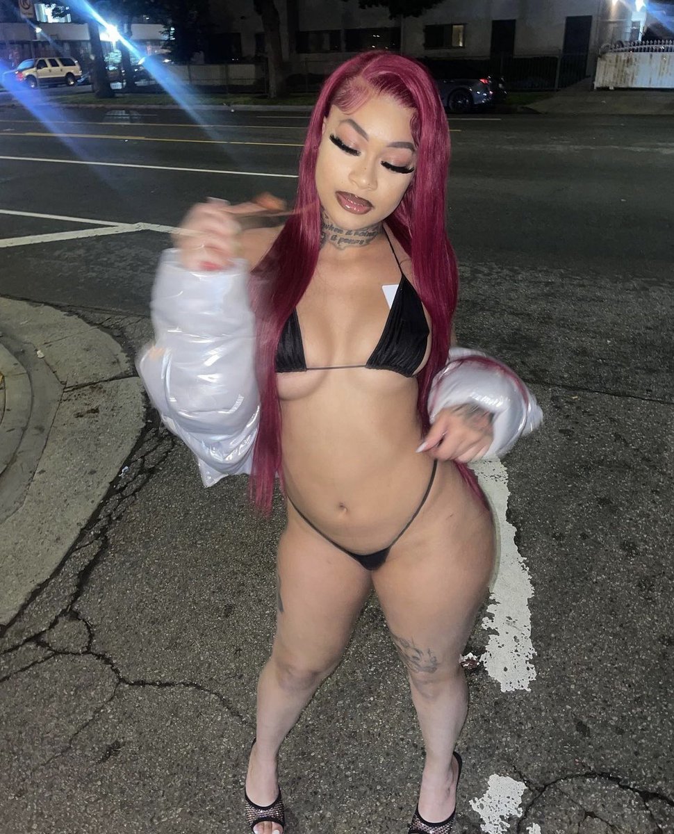 trinasoowet's tweet photo. Trina you da coolest 🌬️ https://t.co/agvmCvPfxl