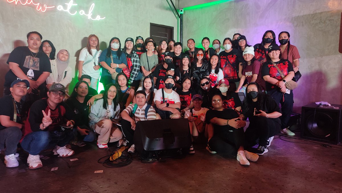 Ivan_AJGonly's tweet photo. #AjFirstMeetandGreet https://t.co/dGRzp0A4nT