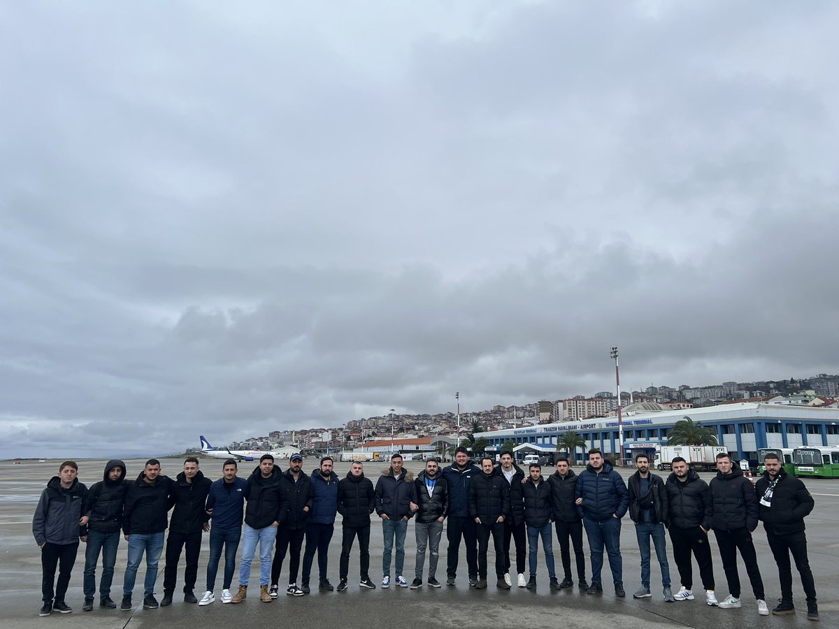 Dün Konya bugün Rize, sevdasının peşinde bir grup delikanlı..

📍trabzon