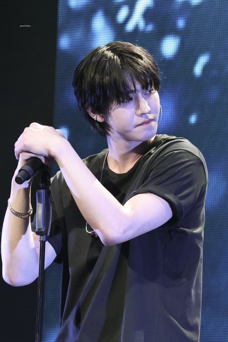 240212 here and now once more in TOKYO 

#안효섭 #AhnHyoSeop #安孝燮 #アン・ヒョソプ