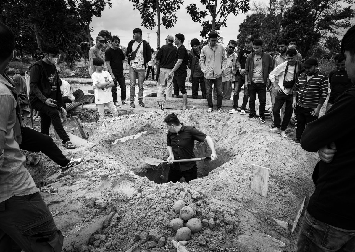 AbdullahBabaie's tweet photo. #End12YearsInLimbo_Indonesia
Amnesty internasional, human rights watch, International court of Justice, International community, United Nations International Children's Emergency Fund and other human rights defenders please wake up and help Hazara refugees in Indonesia. https://t.co/0htE3KnXLa