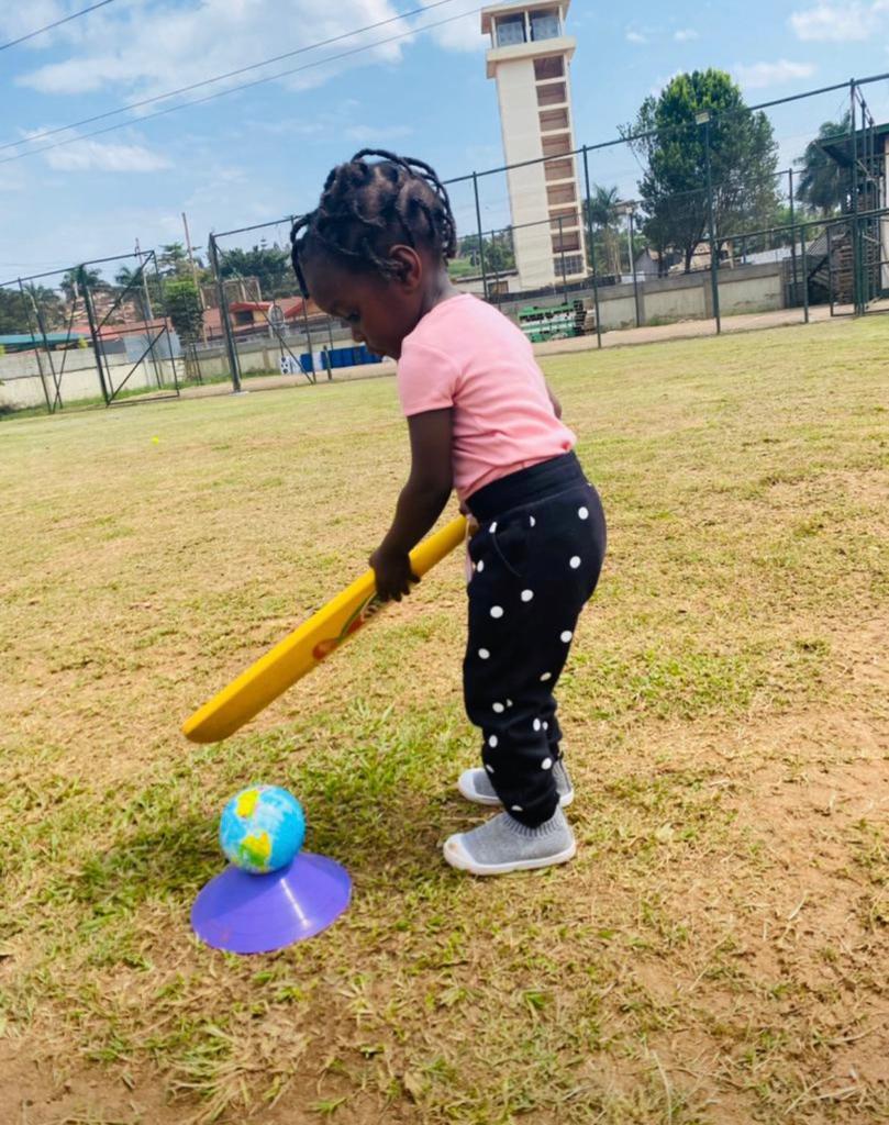 Saturday is 🏏🏏🏏 day. #SaturdayCricketBliss #NewSigning ✴️👍 #Startthemyoung #Babysteps