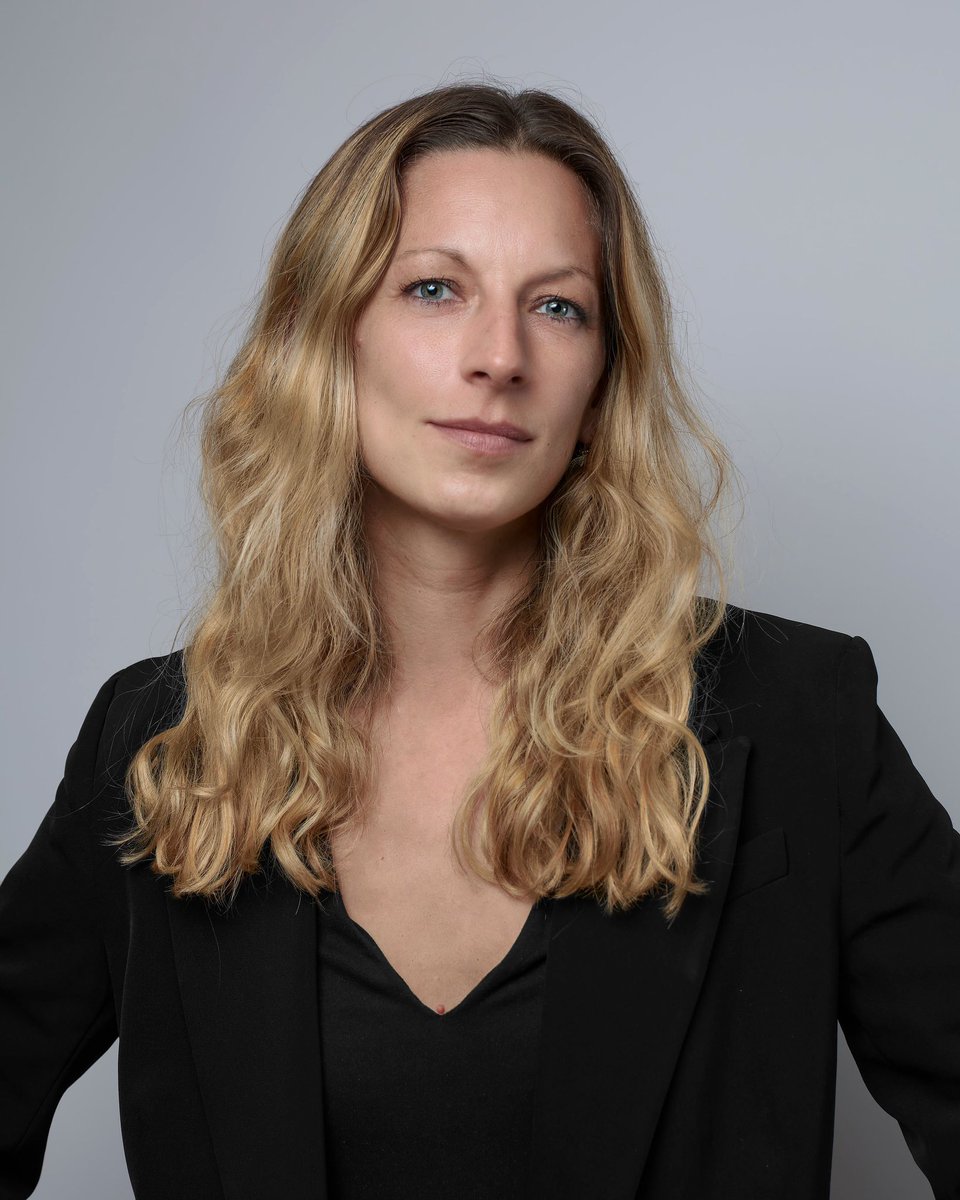 SHIMMER

ANNA WATKINS 

Role: Co-Director, Co-Producer, Choreographer &amp; Dancer 

19 year professional performing career, Anna has worked with <a href="/SJeyasinghDance/">Shobana Jeyasingh Dance</a> <a href="/PhoenixLeeds/">Phoenix Dance Theatre</a> (CC Lab) <a href="/tavazivadance/">Tavaziva Dance</a> <a href="/MotionhouseDT/">Motionhouse</a> <a href="/oceanallover/">Oceanallover</a> Thea Barnes..facebook.com/share/p/muw3VT…

📷 Fatima Sastre