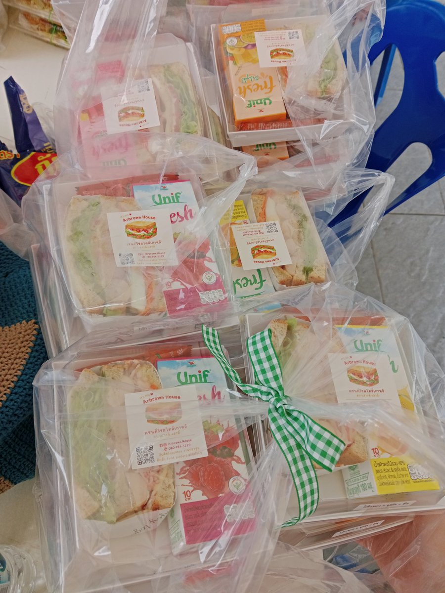 sandsaai's tweet photo. ขอขอบคุณ  food support 
give away และทุกคนที่มีส่วนร่วมของงานในวันนี้ ขอบคุณที่สนับสนุน
Project นี้อย่างดีเสมอมา  
ขอบคุณทีมงานทุกคนและ
ขอบคุณ@Earth_Pirapat
เจ้าของวันเกิดสุดหล่อด้วยค้าบ 🤎

สถานีต่อไปเจอกันงานน้องมิกซ์น้า 
ฝากด้วยค่า   🫶🙇

#1BLOODFOR30thEARTHDAY 
#EarthPirapat https://t.co/gKJKGLd4rj