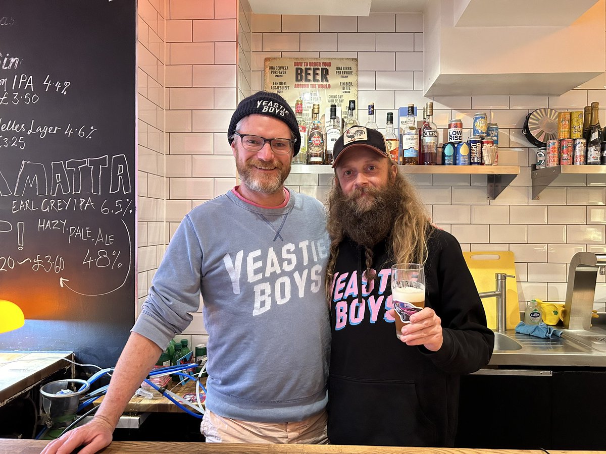 PubsSaving's tweet photo. The new Yeastie Boys bar, The Pigeon, has opened in Shoreditch! Located at 26 Hanbury Street #E1 I enjoyed Bigmouth Session IPA. ๐บ Soft launch on Thursday. Four beers on tap. Great to chat to Stu and Al. Best of luck with the new venture. #newzealand #newbars #greatbeer https://t.co/jRqOVAigLE