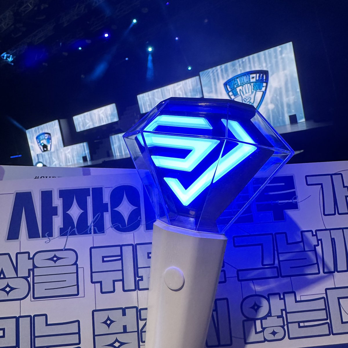hzl_coco's tweet photo. 特别特别开心的一天 我喜欢痴线
#chisinlss #SUPERJUNIOR_LSS #SUPERJUNIOR https://t.co/EYmXQHUDpl