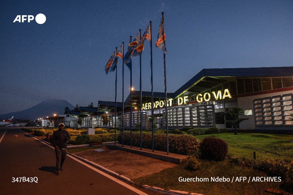 L'armée de la République démocratique du Congo a accusé le Rwanda d'avoir attaqué avec "des drones" l'aéroport de Goma, dans l'est du pays, une région théâtre de combats contre la rébellion du M23 soutenue par Kigali #AFP