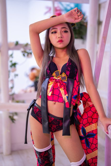 Twitterのコスプレ画像20