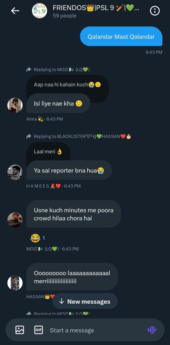 LaraibCFC's tweet image. Scenes during opening ceremony 😂❤️My happy place during every PSL season 😍 our beloved #FRIENDOS👑 PSL 9 CHAT GROUP. #PSL2024 #HBLPSL2024 #PSL9 #LQvsIU