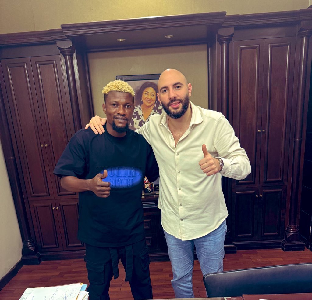 Bon retour à la maison vaillant soldat Héritier Luvumbu. Tu as été courageux de porter tout haut la voix de la RDC aux yeux de tous. Nous sommes tous la voix de la RDC, L’EST NE SERA #PlusJamaisSeuls 🇨🇩🇨🇩