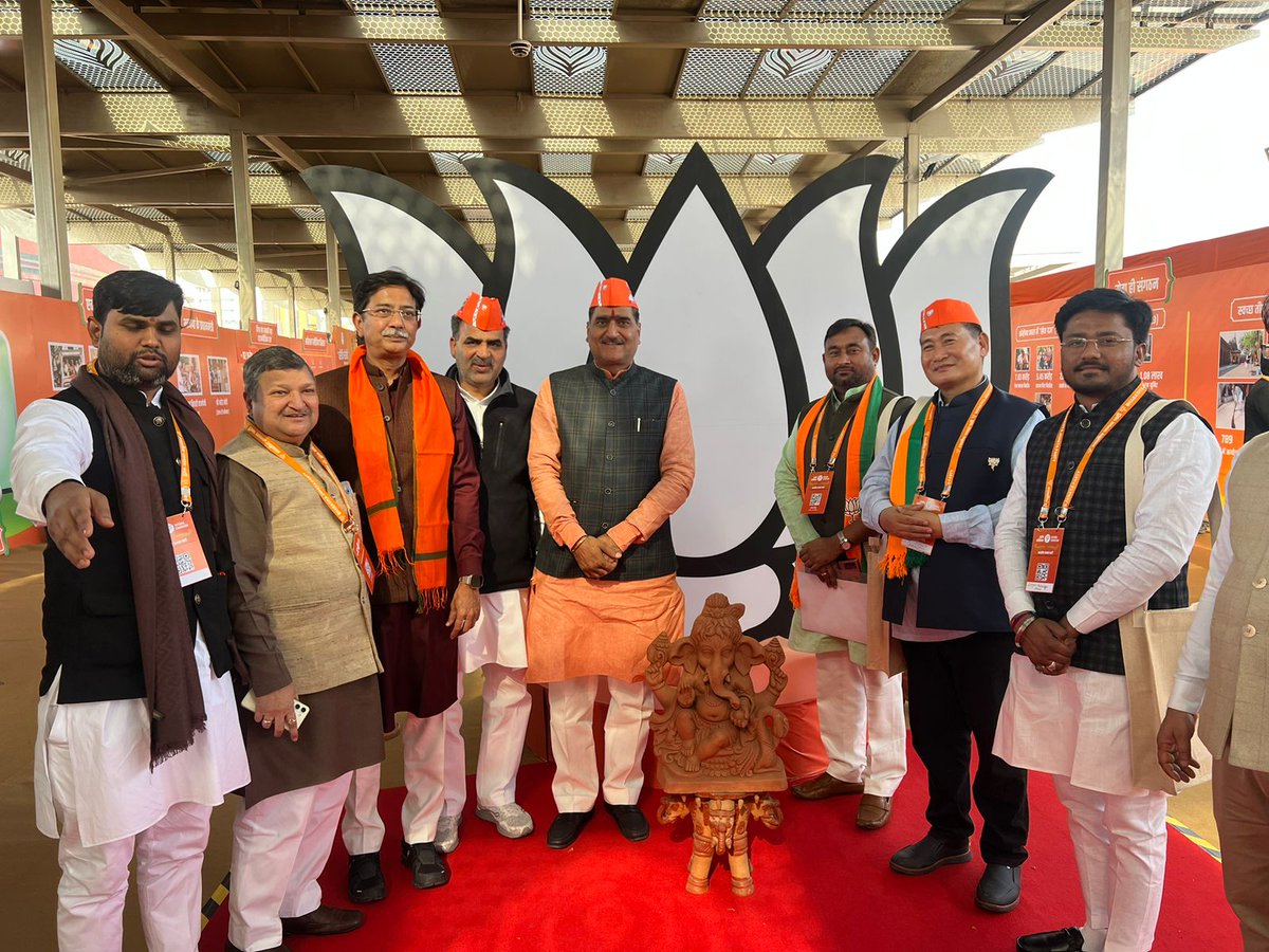 SatishGautamBJP's tweet photo. भारतीय जनता पार्टी के राष्ट्रीय अधिवेशन में भारतीय जनता पार्टी के आगामी लक्ष्यों एवं उपलब्धियों पर चर्चा में उपस्थित रहा।

#BJPNationalCouncil2024 #Aligarh #अलीगढ़ https://t.co/NoSFgxdFAd