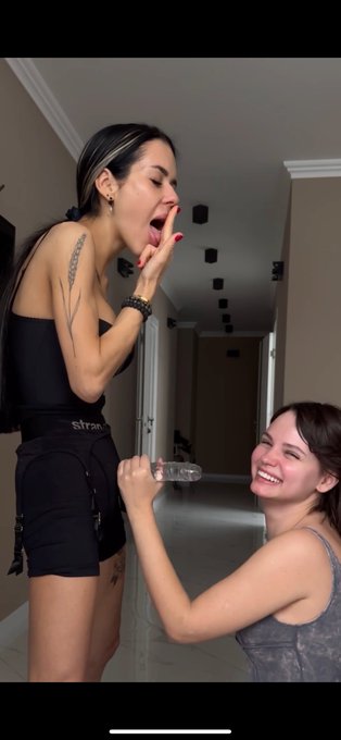 Ha ha ha!  What we doing?? https://t.co/7P6Wc3bdHv