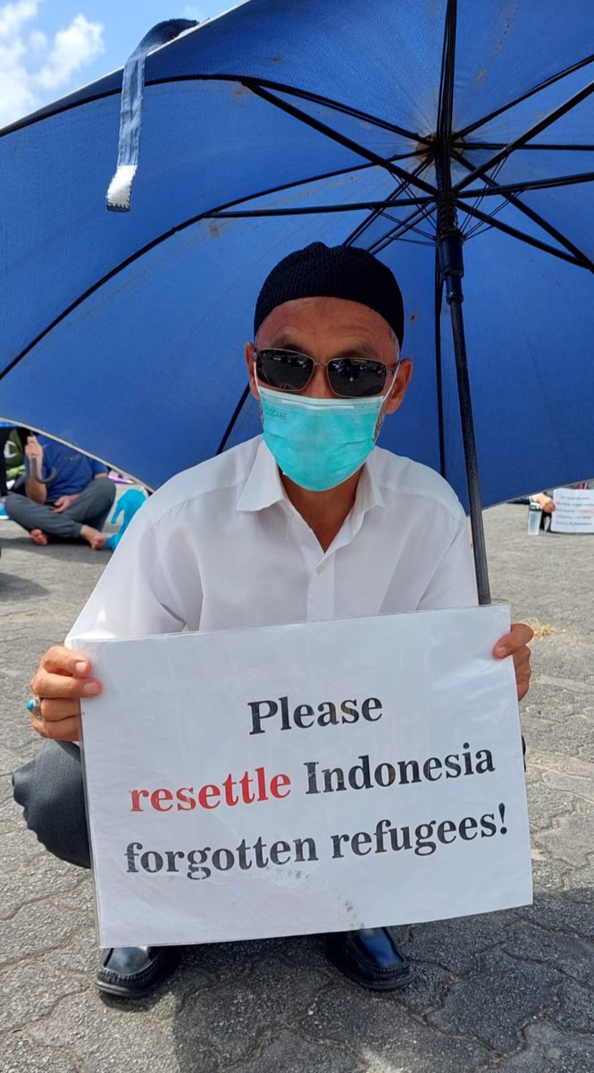 #End12YearsInLimbo_Indonesian
Hazara Refugees who have been victims of wrong policies in Indonesia for more than a decade, we ask everyone who believes in humanity to help the aggrieved.
 <a href="/POTUS/">President Donald J. Trump</a> @JustinTrAlboMP