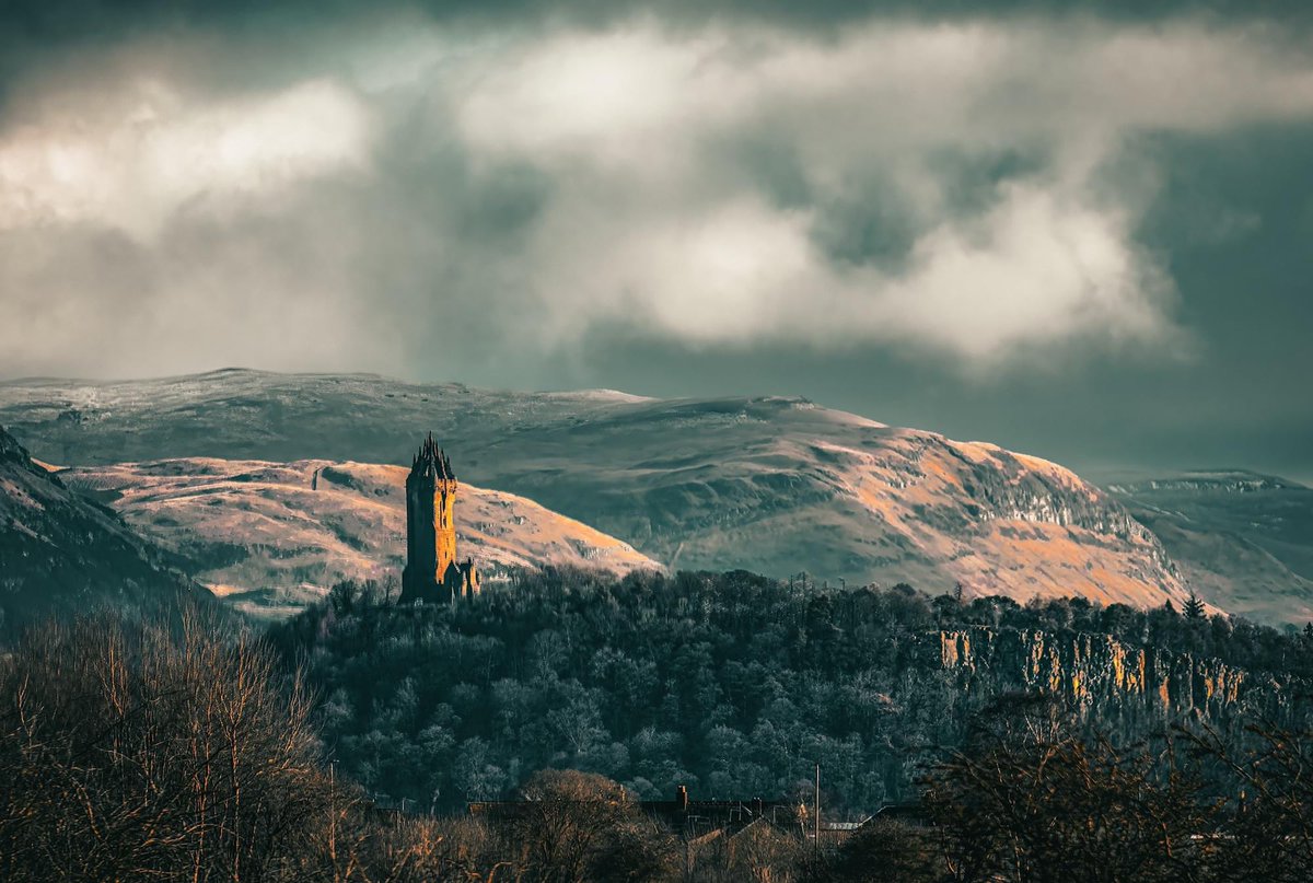 The Wallace Monument. #landscapephotography #wallacemonument #stirling #scotland