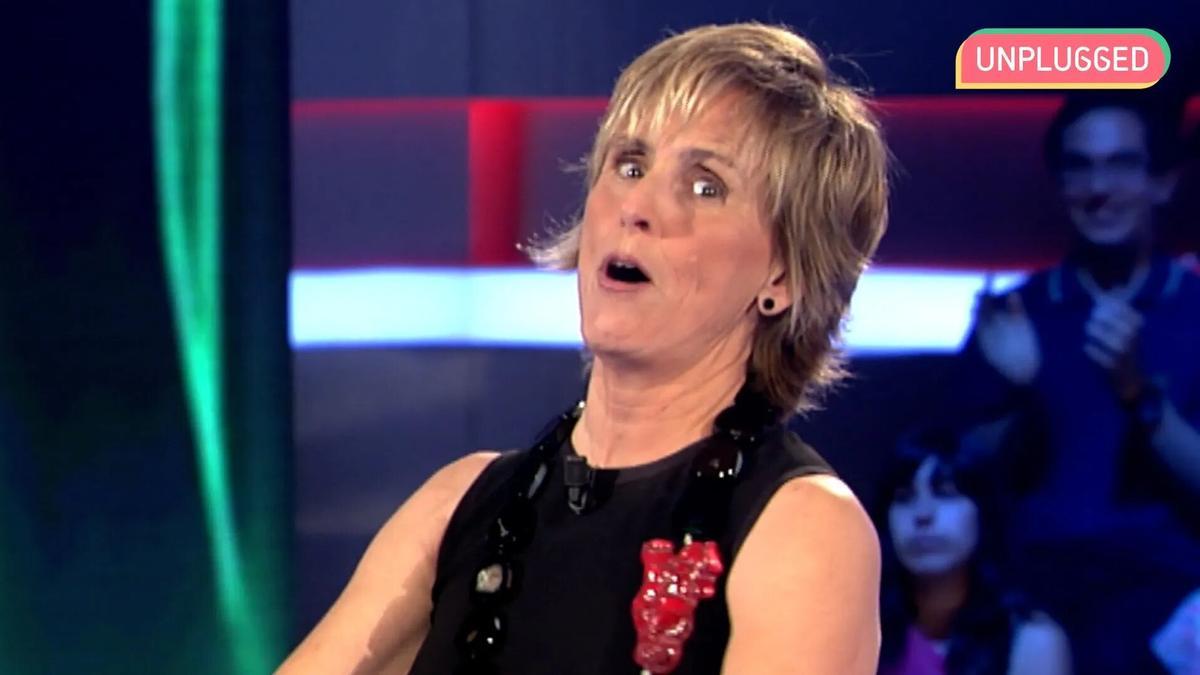 Es interesante recordar que cuando Hernán Cortés llegó a los territorios que actualmente ocupa México aquello no era precisamente un paraíso. Los mexicas tenían la costumbre de secuestrar a sus vecinos, esclavizarlos, sacrificarlos extrayendo su corazón y exponer sus cráneos