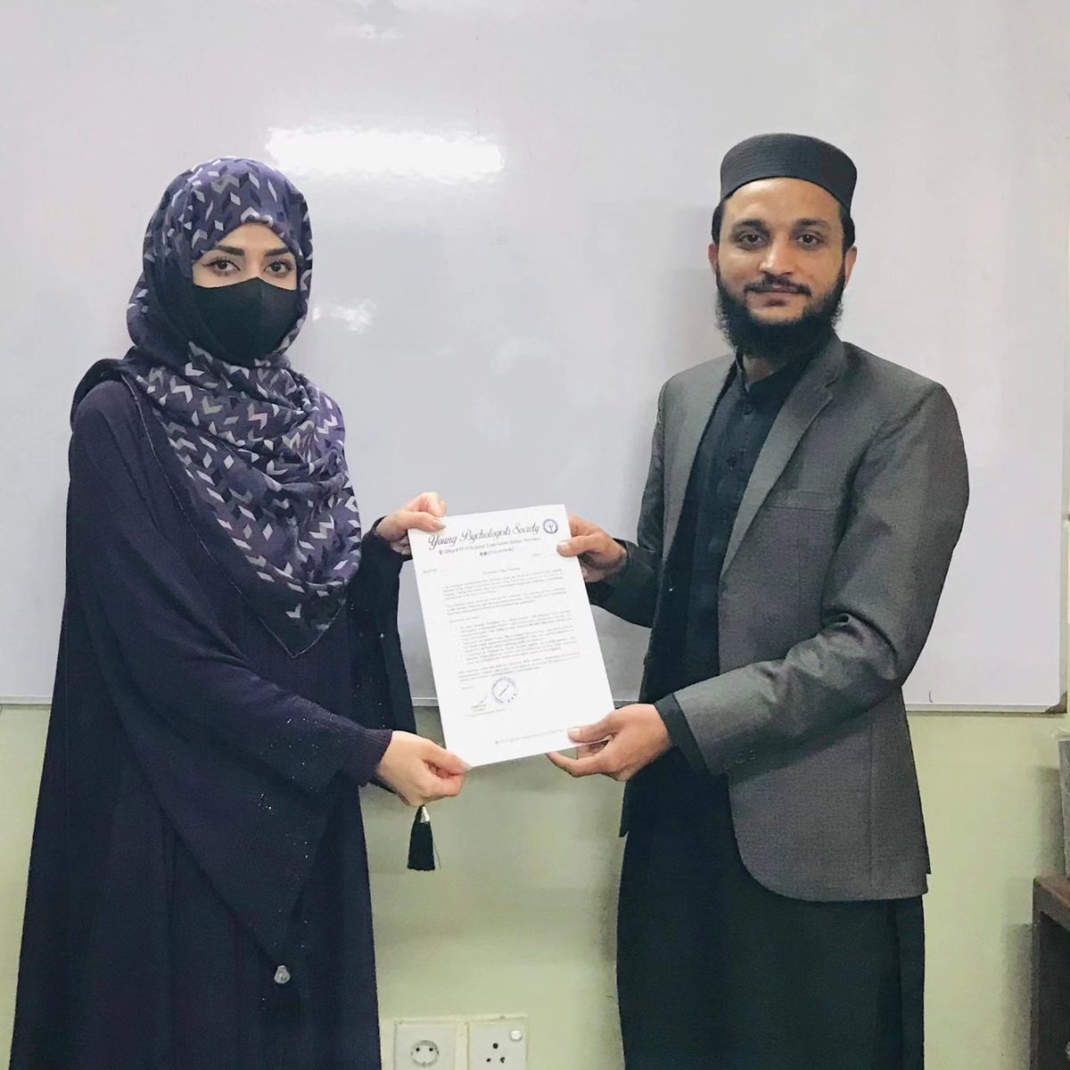 Youngpsych96's tweet photo. 🔺Certificates of appreciation were also distributed among the members and Board of Directors of the Young Psychologists Society. 
#YPS #talking #talent #students #learnings #platforms #lifehacks #emotions #motivation #peacmaking #survival #psychology #psychologyscience https://t.co/9fAn1cAeBz