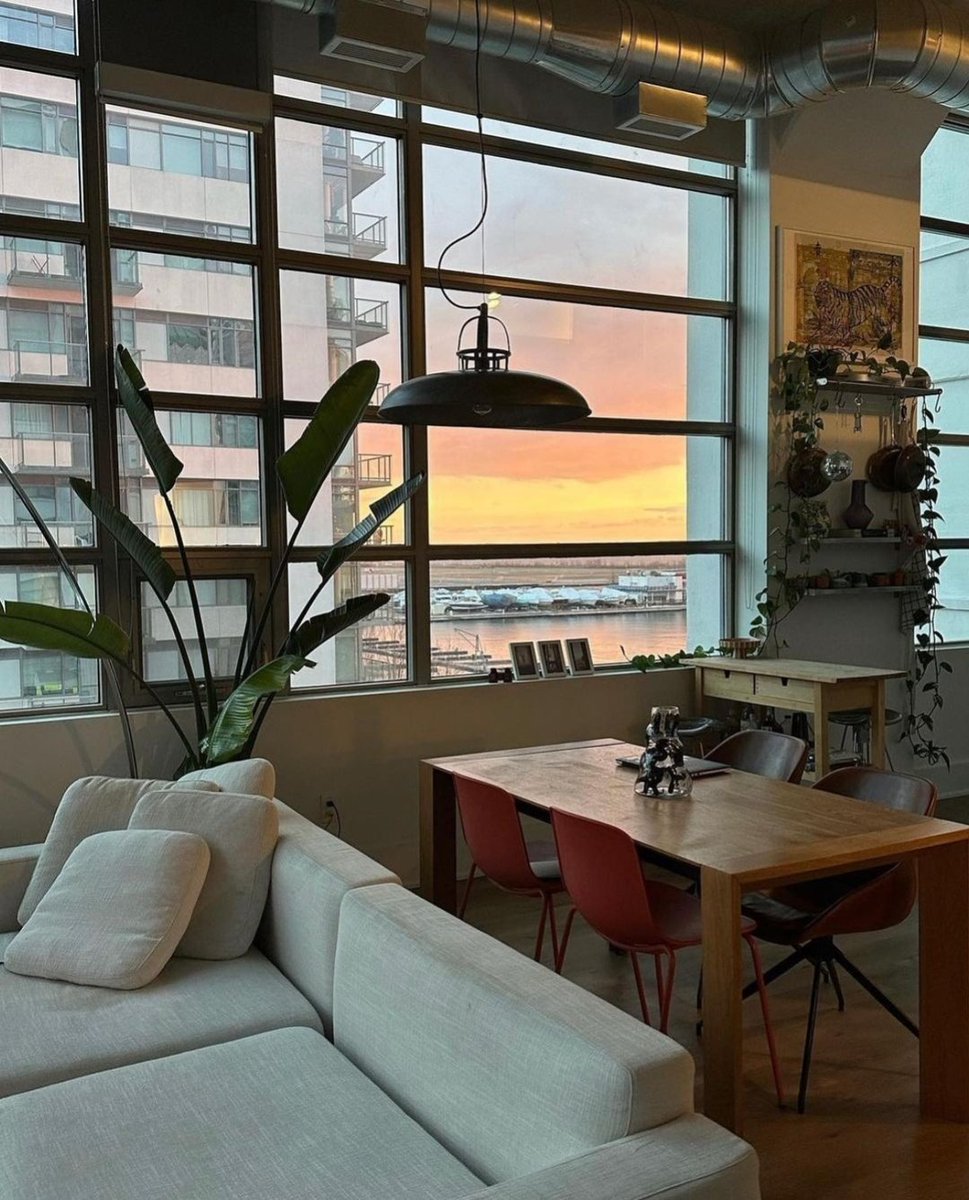 interiorsuckerr's tweet image. 