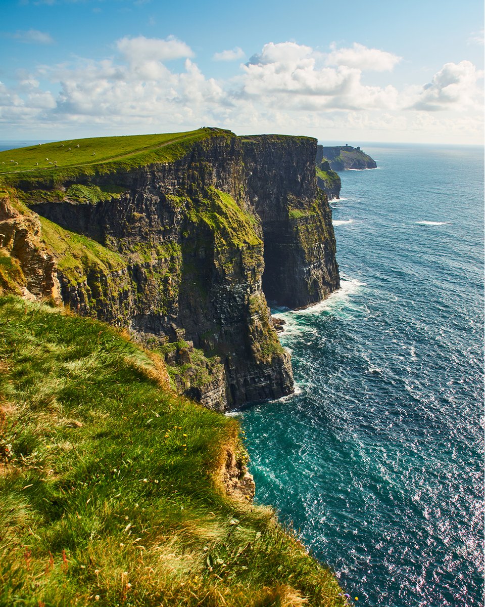 goaheadtours's tweet photo. Blue summer skies, twinkling winter streetsβthereβs so much to love about Ireland year-round. Check out our season-by-season guide to the Emerald Isle: https://t.co/1Z5KW91CHu
#Ireland #IrelandTravel #TravelGuide #TravelDestinations #ExplorePage #SeasonalGuide #IrishDancing https://t.co/n9YGy6BuML