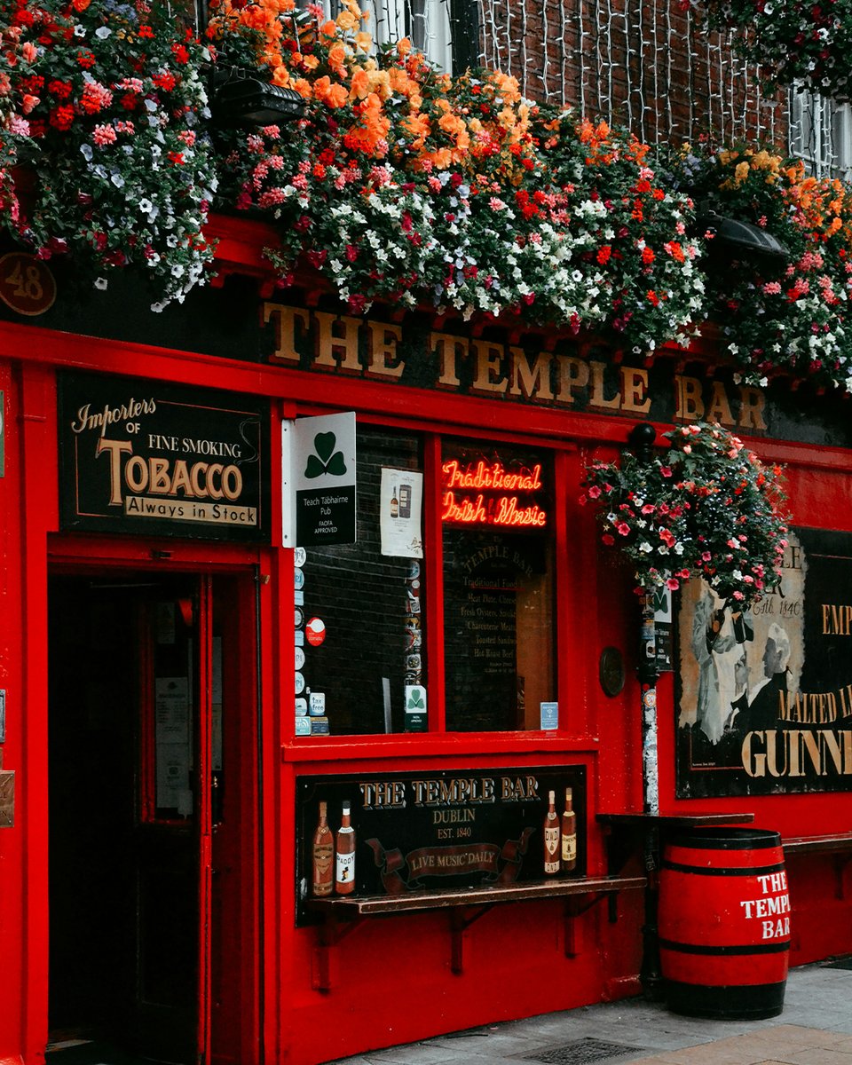 goaheadtours's tweet photo. Blue summer skies, twinkling winter streetsβthereβs so much to love about Ireland year-round. Check out our season-by-season guide to the Emerald Isle: https://t.co/1Z5KW91CHu
#Ireland #IrelandTravel #TravelGuide #TravelDestinations #ExplorePage #SeasonalGuide #IrishDancing https://t.co/n9YGy6BuML