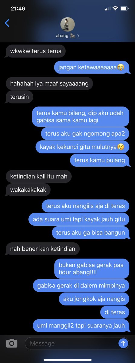 burgundymary's tweet photo. landip few-tweet au:

mimpi diputusin https://t.co/YWhtG51ECP
