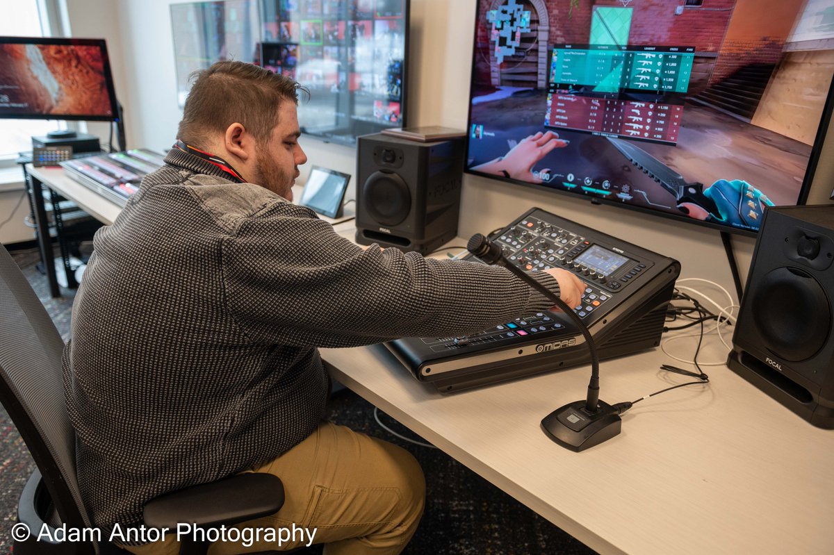 The 2024 @GLIACsports Esports Championship is underway at @FerrisState, hosted by @FerrisEsports!