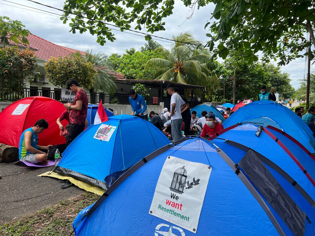 #End12YearsInLimbo_Indonesia
په اندونیزیا کې په ښکاره ډول  هزاره کډوال شکنجه
 شوي دي