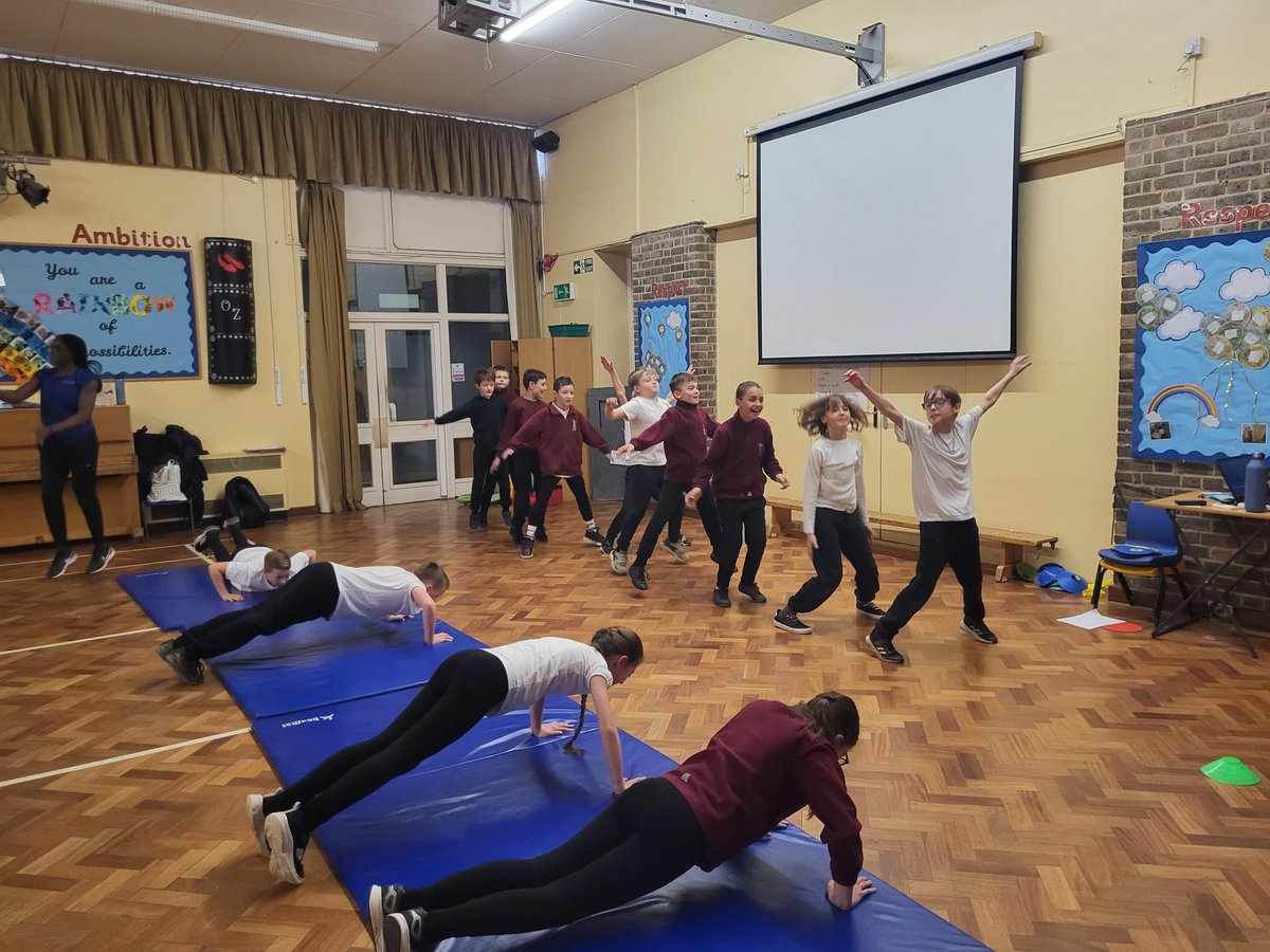 Miss Wilson tweet media