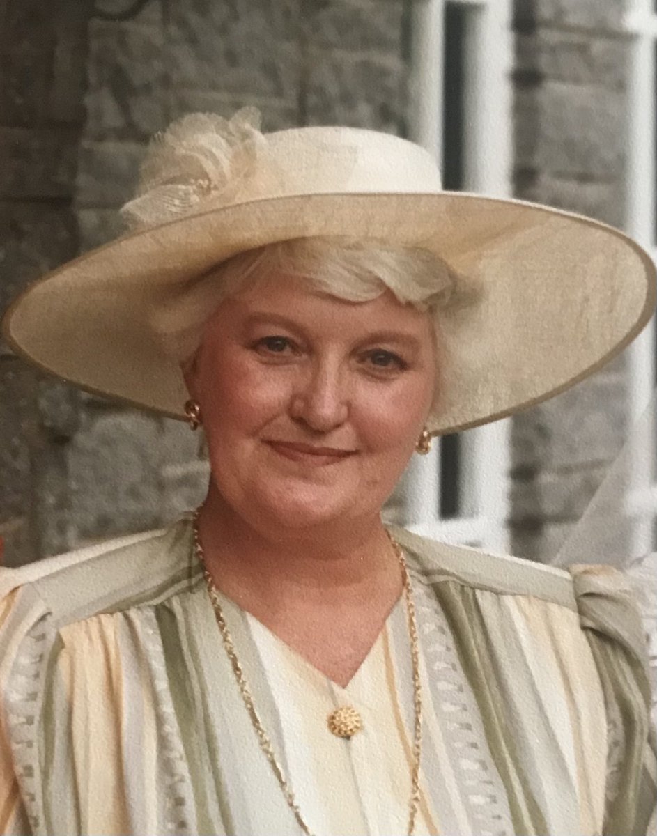 Lorraine Allan tweet media