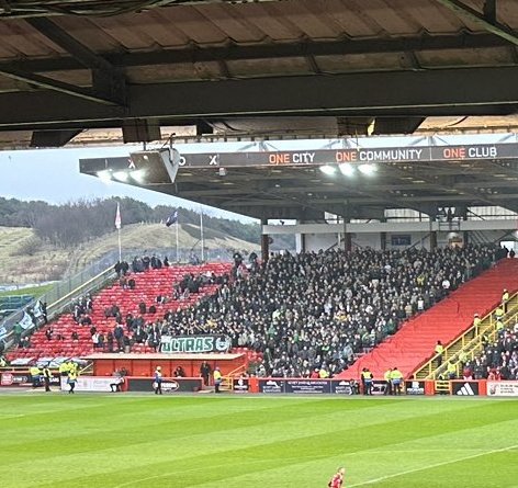 scotsawaydays's tweet photo. Hibernian fans at Aberdeen today

@HibernianFC https://t.co/WD6a25gOdV