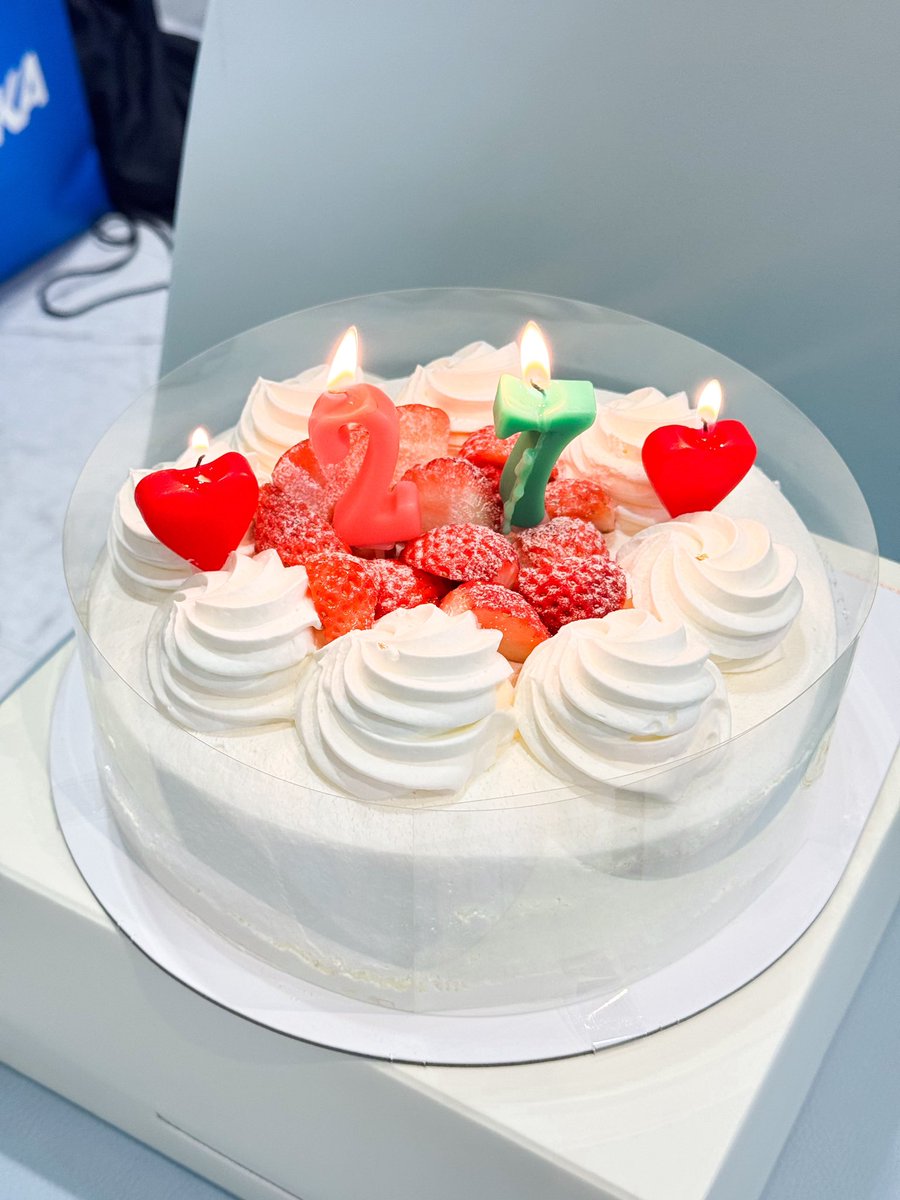 SVT_Fancafe's tweet photo. [#DK🌟 Weverse]
240218 -00:00 KST-

➸ Dokyeom, Vernon, Dino who were born in February, happy birthday ๑˃̶͈̀Ⱉ˂̶͈́๑
Thankyou to the beloved members for the wishes!
Thankyou too to our more beloved Carats ෆ⸒⸒ 
I should have a happy day today! Happy birthday ღ'ᴗ'ღ 

@pledis_17 https://t.co/KxrRTmd4ff