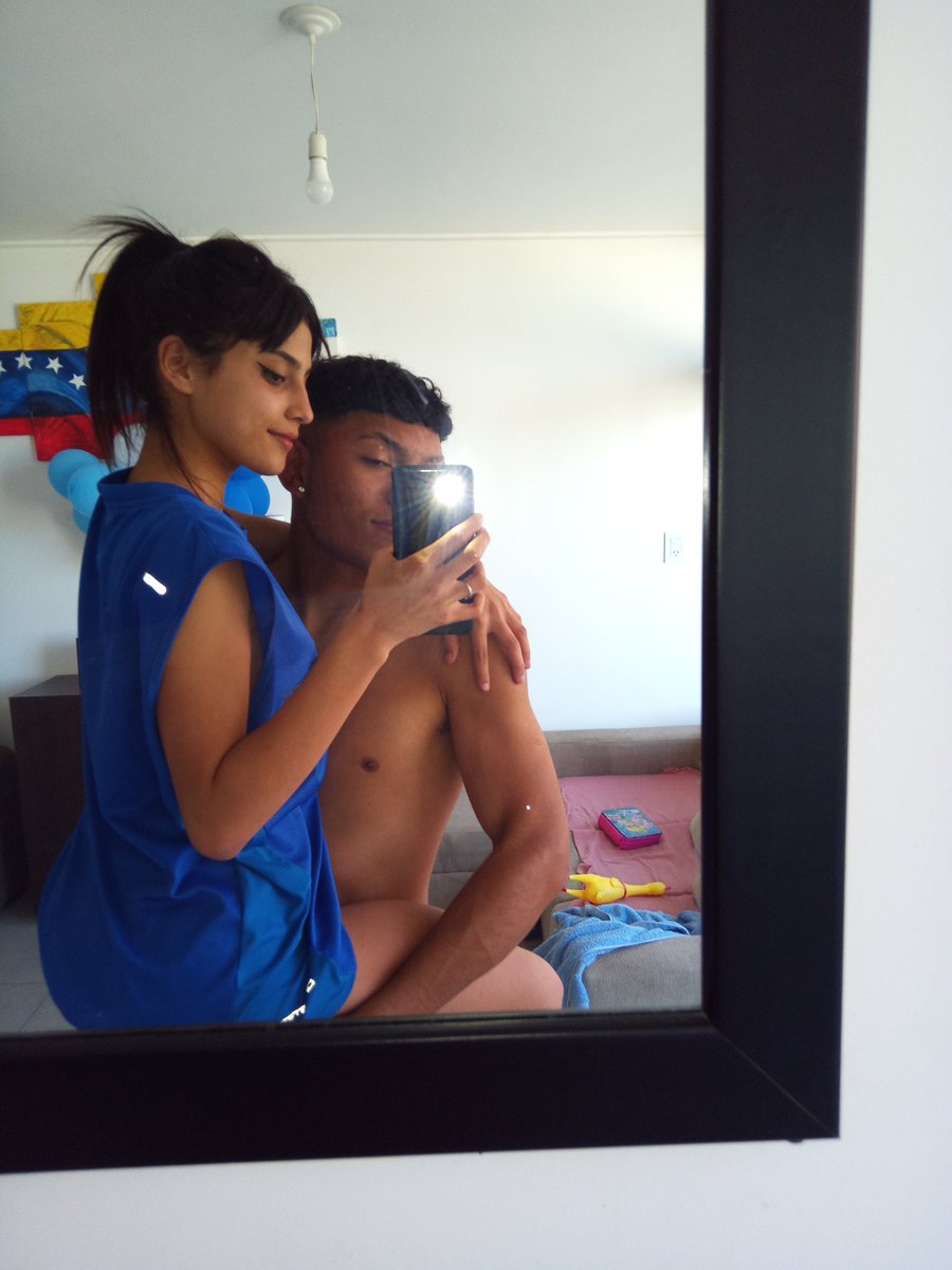 Hoy 17 de febrero cumplo 4 meses con el amor de mi vida, te amo y vamos por muchos mas❤️‍🩹