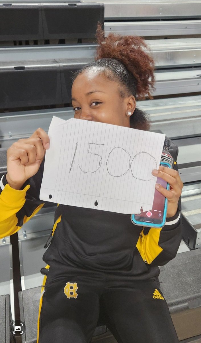 Andre' Bass tweet media