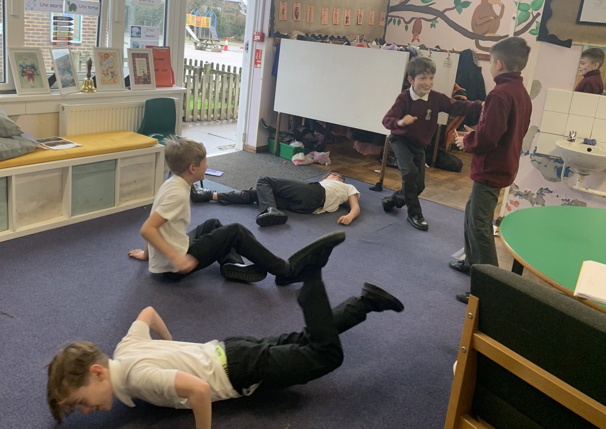 Miss Wilson tweet media