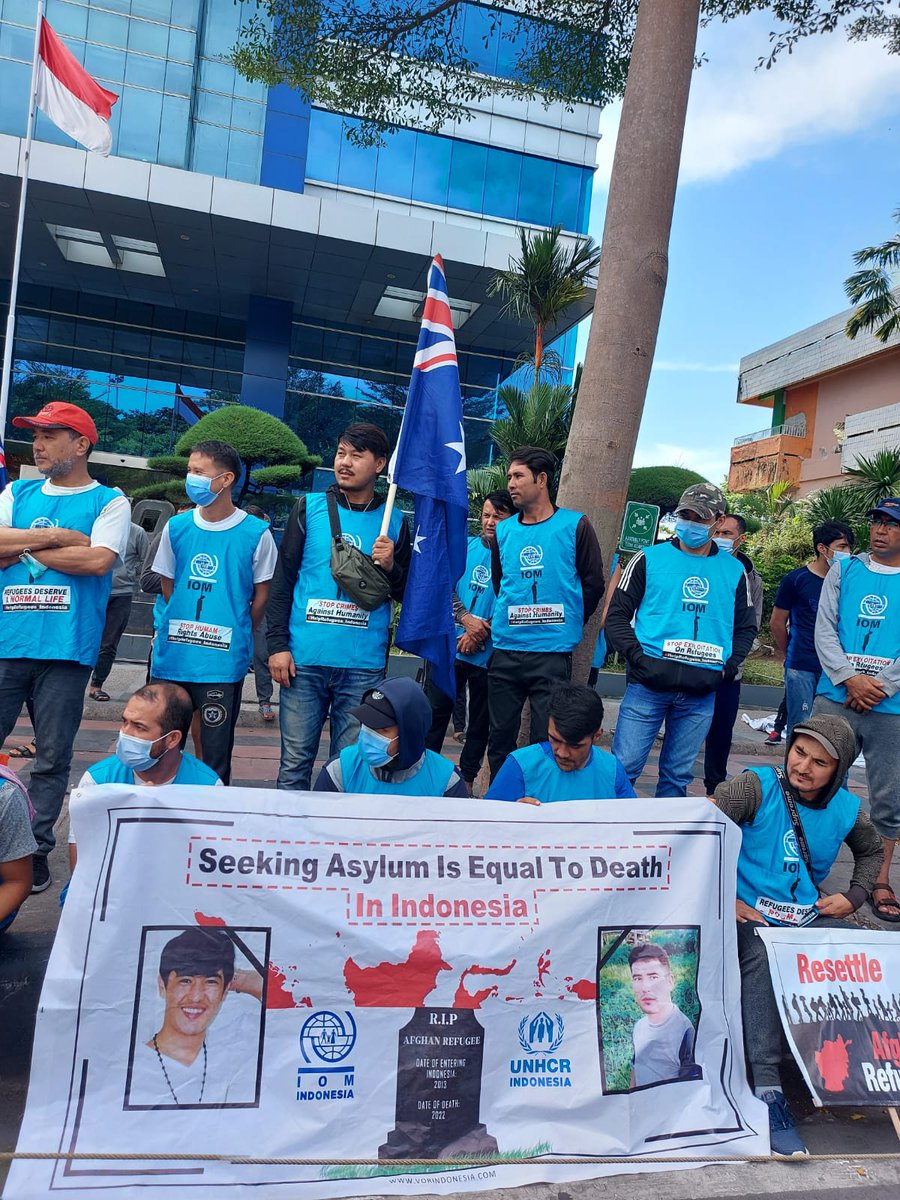 NaimRezai3's tweet photo. #End12YearsInLimbo_Indonesia 
It is a time to hear all the voices, for there is nothing lonelier and more terrifying than feeling unheard.
Hear the voice of 7500 Afghan refugees stranded in Indonesia.

@POTUS @JustinTrudeau @AlboMP @jokowi @UNGeneva @SeanFraserMP
@Andrew Giles M https://t.co/kU7E5nnQZ4