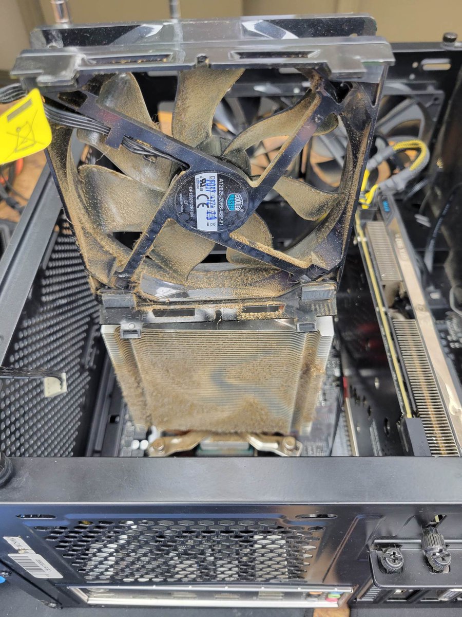 A dirty computer can cause slowness and over time, damage your system. We're here to prevent any further issues with your computer. Don't let dirt affect your performance. #Cleanitup #PCrepair #CabalaConsolidated