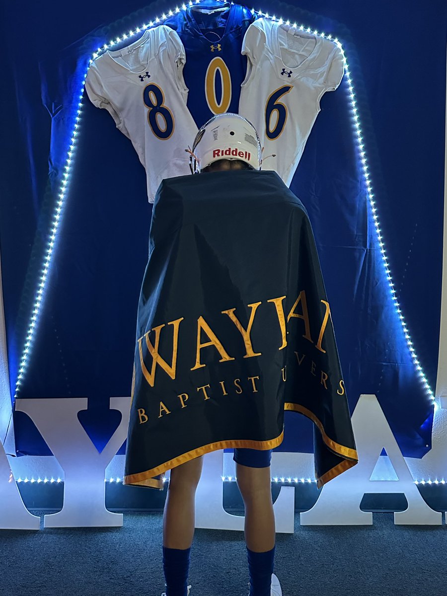 #AGTG After an amazing talk with my family I’m extremely blessed to announce I am 100% committed to <a href="/WBUFootball/">WBU Football</a> big thank you to <a href="/CoachWalser/">Thomas Walser MSSA</a> and <a href="/Coach68Hinojos/">Marcos Hinojos</a> for the opportunity to continue my athletic and academic career!
<a href="/CoachChrisMineo/">Coach Chris Mineo</a> <a href="/VanceWashingto2/">Vance Washington</a> 
<a href="/Coach_JEllison/">Jeff Ellison</a>