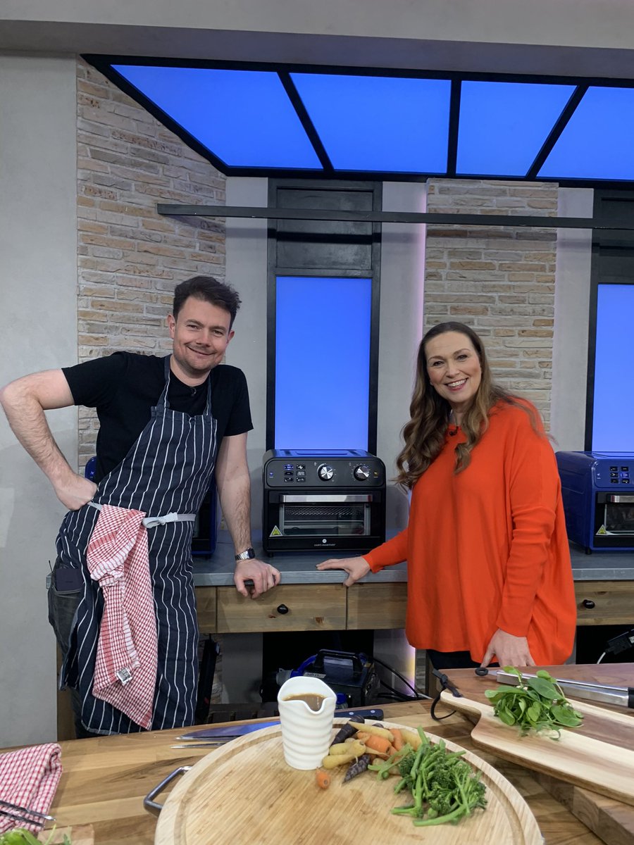 jilly halliday tweet media