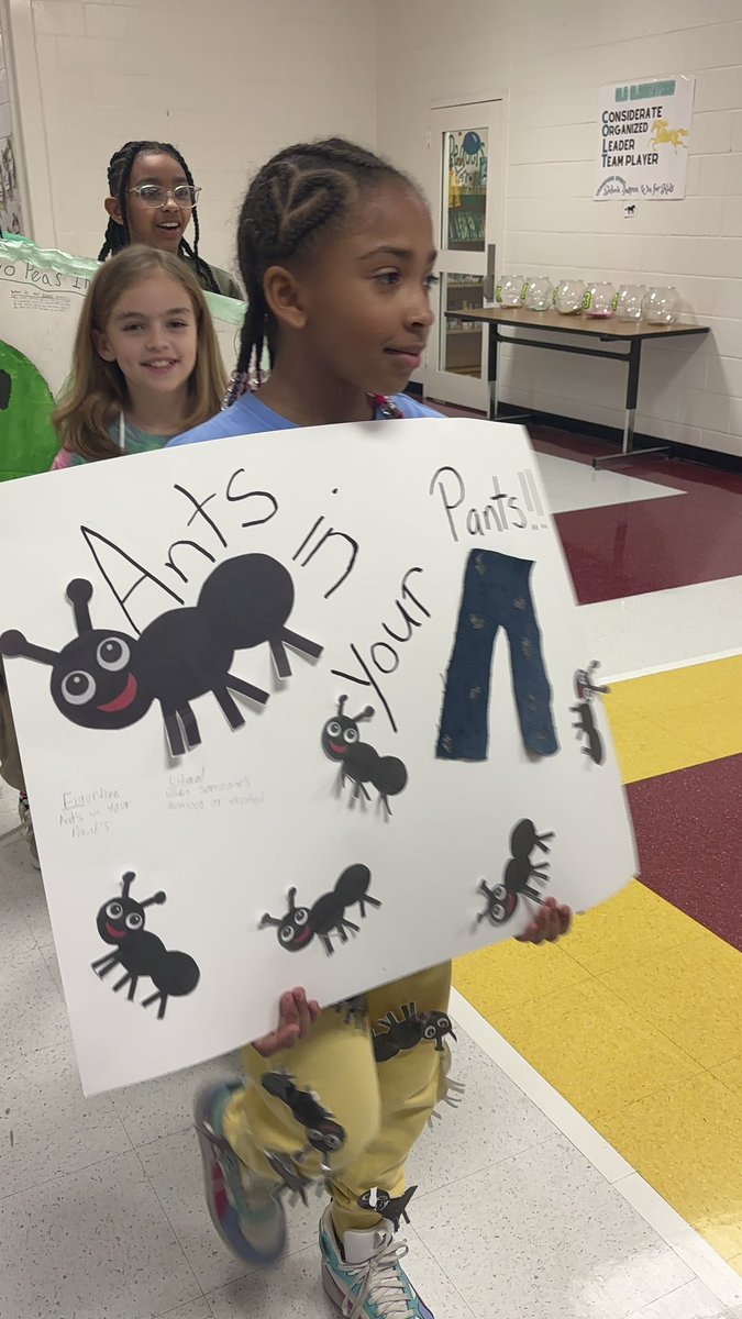 We know our 4th grade COLTS will always be able to identify an idiom after their idiom parade yesterday afternoon!  We had two peas in a pod, hold your horses, under the weather, heart of gold, and so many more! Way to go 4th grade!