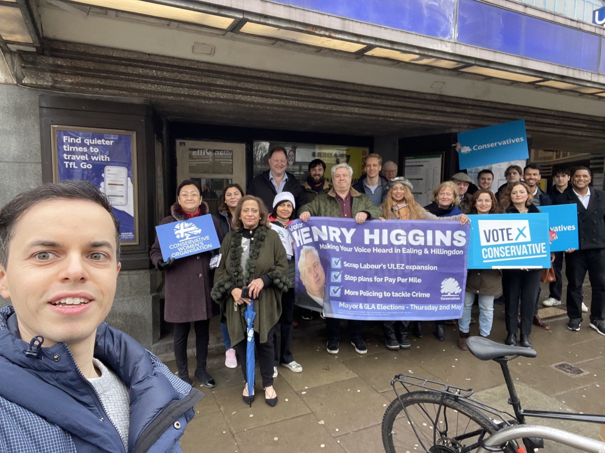 Great @Ealing_Tories session today with @LondonCWO in Hanger Hill and Ealing Common for @henry4gla & @Councillorsuzie