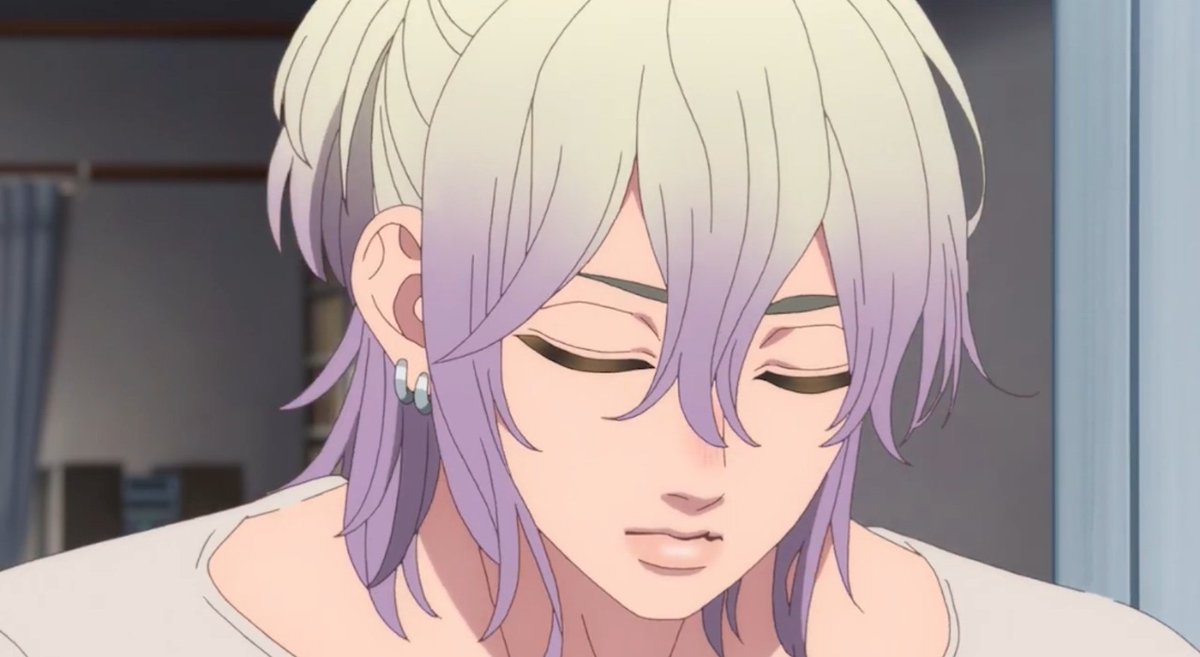 goboee's tweet photo. He’s so androgynous like if a man and woman had a baby https://t.co/WxTND78EnS