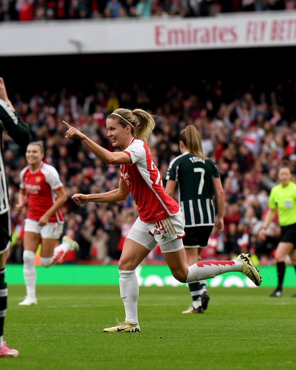 Arsenal Women tweet media