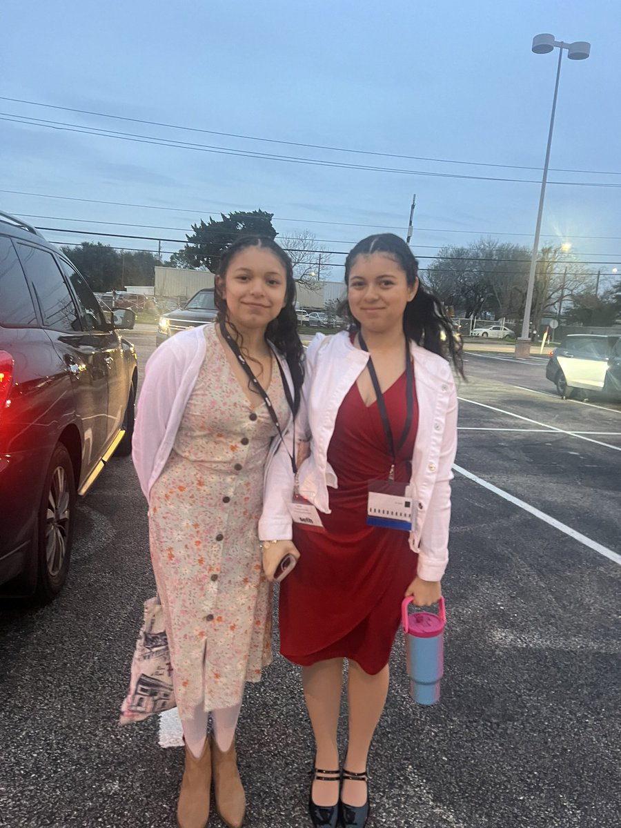 The mighty Ram and Eagle are off to show off their science skills at the SEFH. Best of Luck to my sweet girls! I am so proud of you both. Go and show the Gems that @AliefScience has. @KilloughEagles @ElsikNGCRams @Ms__Aleem @PrincipalDuncan