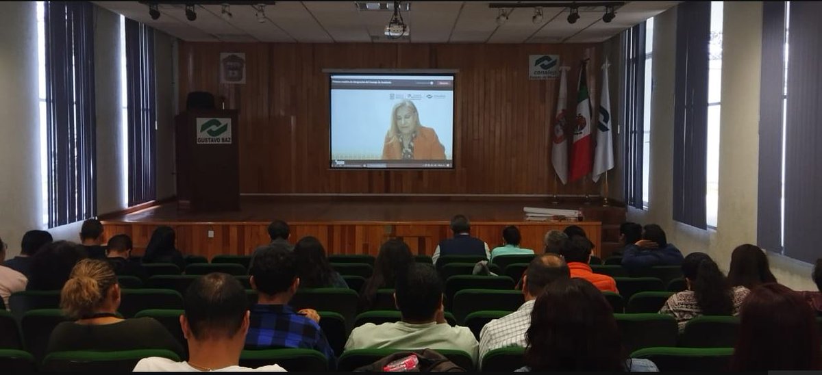 ConalepGbaz's tweet photo. Ayer participamos en la 1ra reunión de academia correspondiente al periodo 2.23.24 con personal docente para la integración y conformación de academias, presidida por nuestra Dir Gral De @Conalep_Edomex donde se tocaron temas referentes a la #NEM para asegurar un semestre exitoso https://t.co/Ruz9XGkfTV