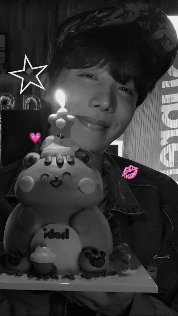 bangtanx4ever's tweet photo. HAPPY BIRTHDAY HOBARI 💜🌼😚
HOPE YOU ARE DOING WELL IN THE MILLITARY
TAKE CARE OF YOURSELF AND EAT WELL LOML❤️‍🩹
LYSM💜🫂🫀 

*ONLY 8 MONTHS LEFT 💃🏻💃🏻
@BTS_twt
#JHOPE #HAPPYBIRTHDAYJHOPE #jhopeDay2024 #JHOPEDAY https://t.co/Hi1FxskiiX
