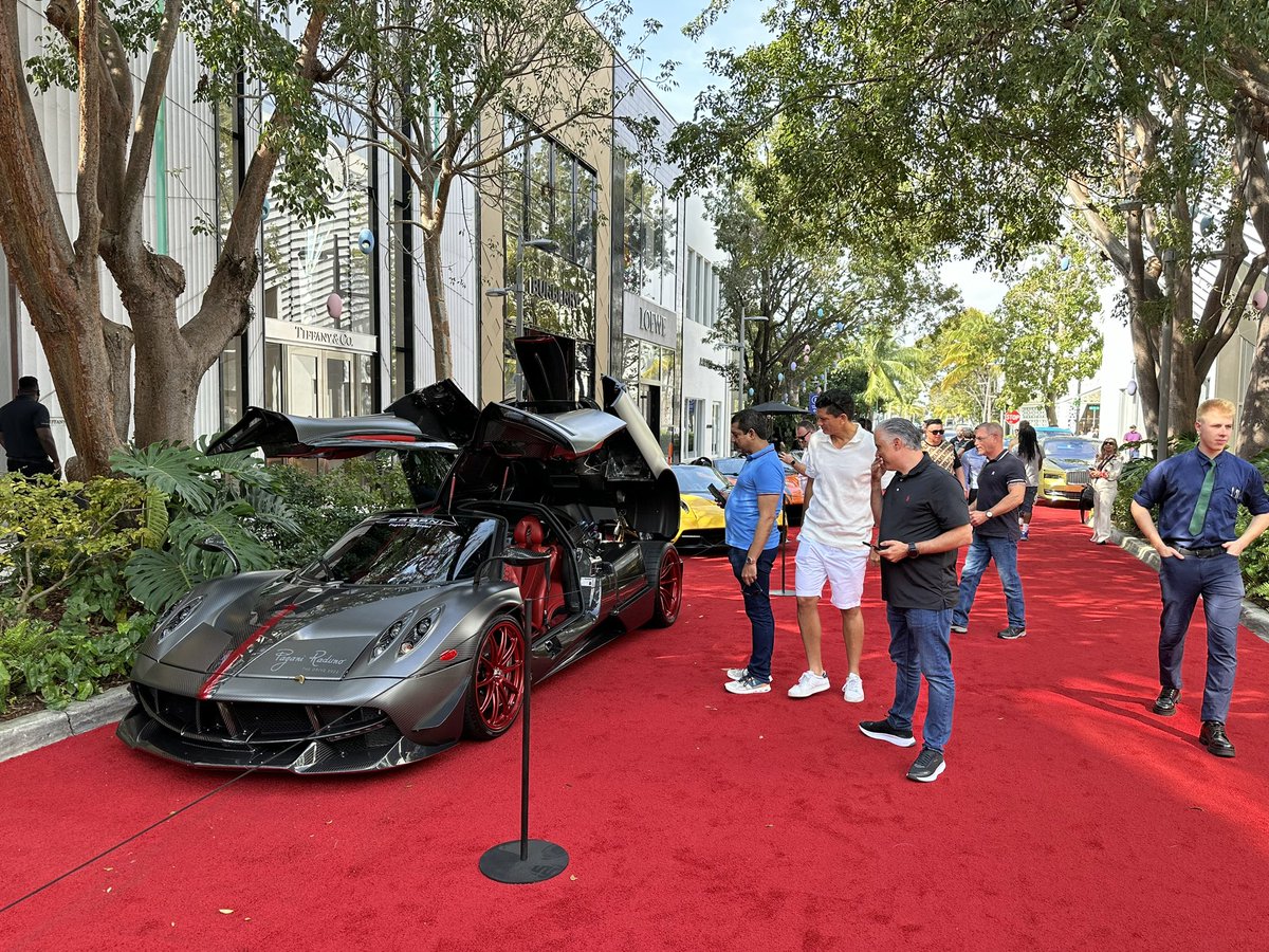 FrankCAnderson's tweet photo. Concours event in Miami is one of the best car shows there is https://t.co/1UalaPEX5y